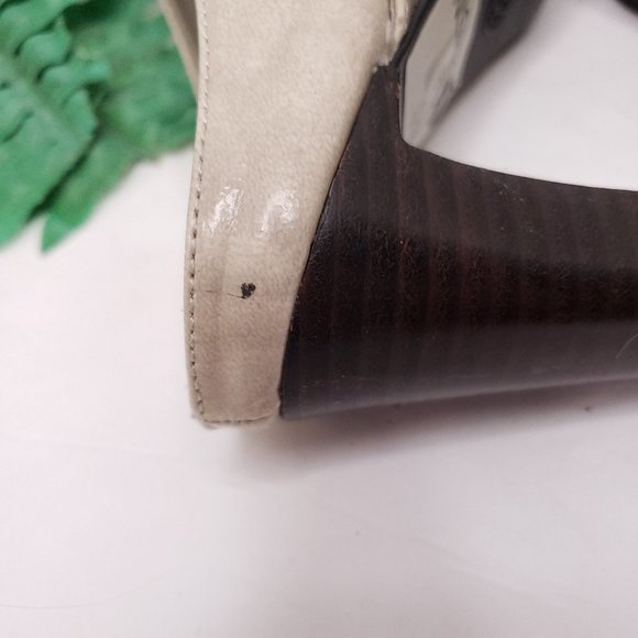 Sz 8.5 Nickels Mules Slides Shoes Cream Ivory Soft EXC COND open back - Picture 10 of 11